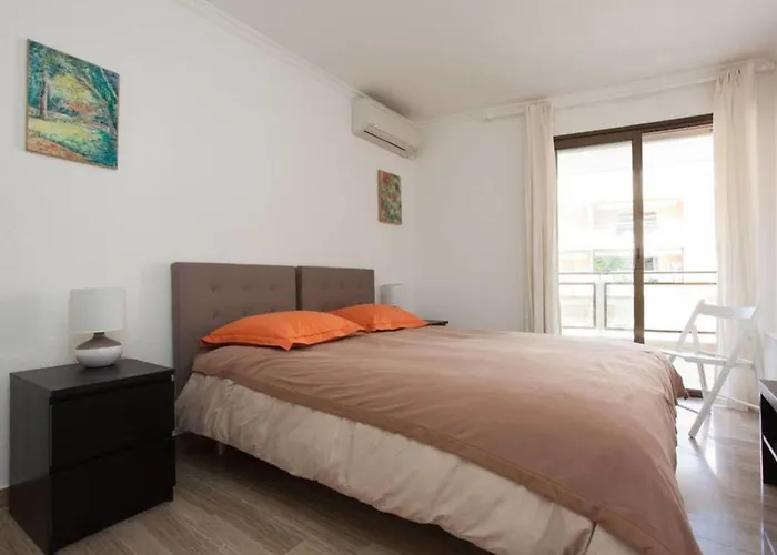 3-Room Apartment With Terrace In Palm Beach