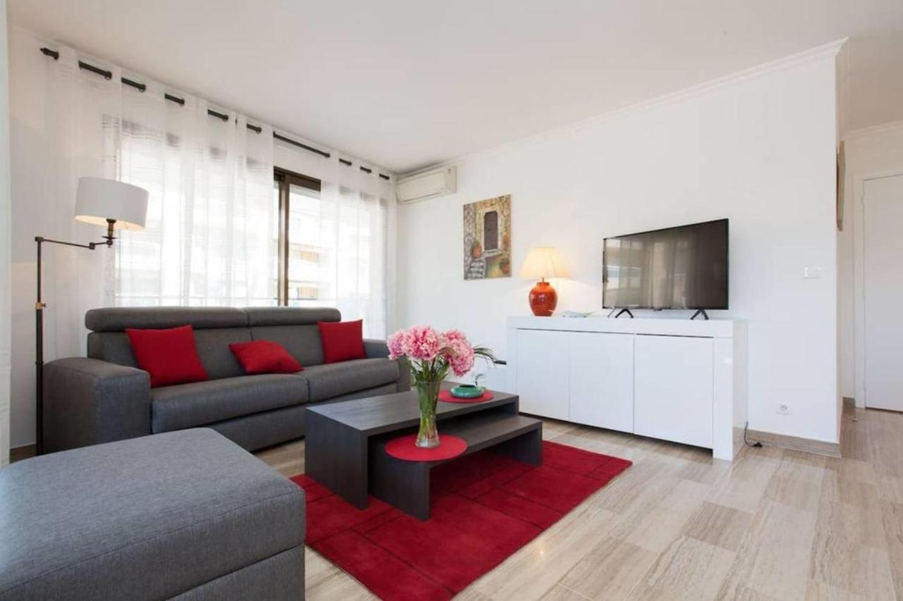 3-room With Terrace In Palm Cannes
