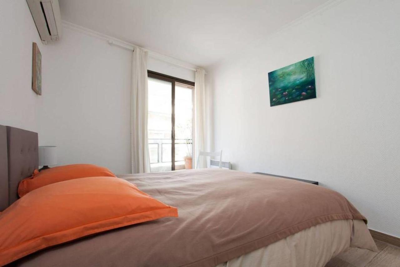 3-room With Terrace In Palm Apartment